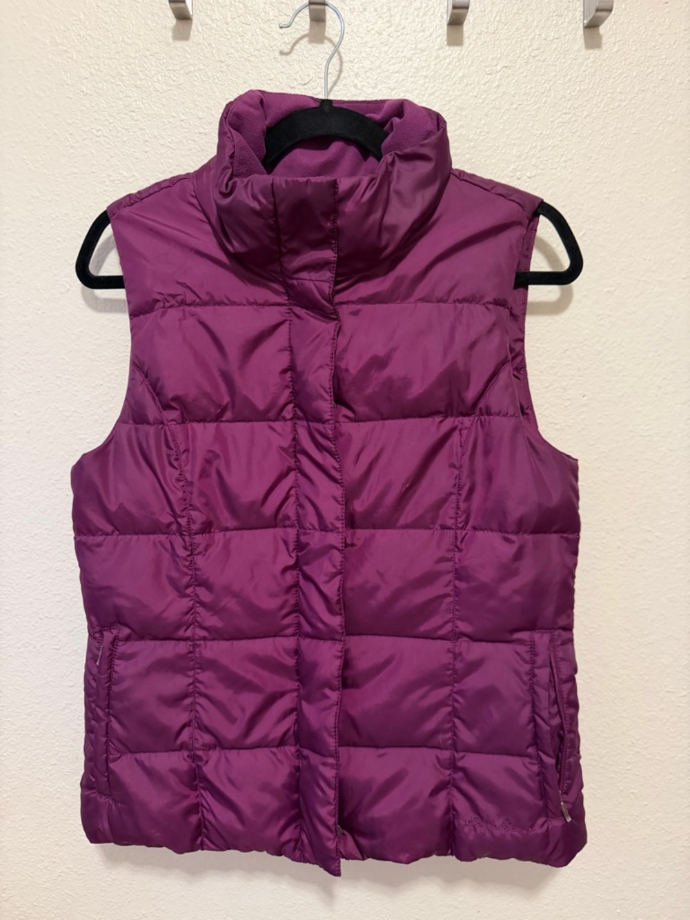 Eddie Bauer Goose Down Puffer Vest Purple Plum Size Small